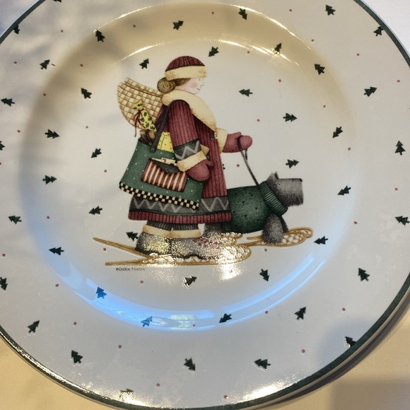 Vintage Debbie Mumm by Sakura set of 4 plates. Like new. Sledding Characters - Picture 2 of 6
